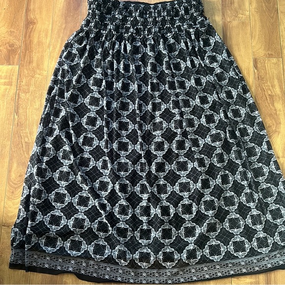 MAX STUDIO💫 Women’s Black Butterfly Printed Strapless Maxi Dress - Picture 3 of 10